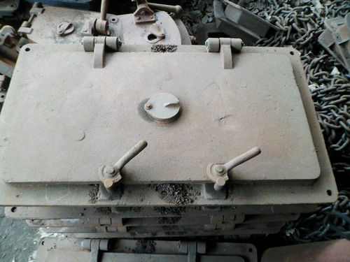 專業(yè)生產(chǎn)循環(huán)流化床鍋爐配件 鍋爐風(fēng)帽 中心筒 耐熱耐磨合金鋼等爐門