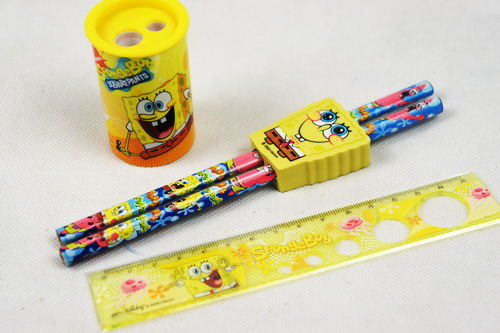 海綿寶寶雙孔系列鉛筆筆削直尺三件套文具套sp re902 童趣與實(shí)用的完美結(jié)合